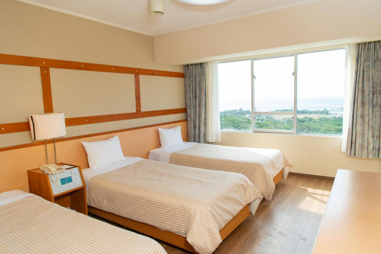 Motobu Green Park And Golf Course Esterno foto